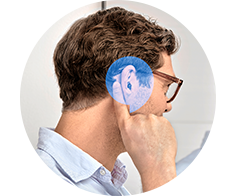 Web2-Oticon-Zeal-Imagespot-Casper-Mirror-196
